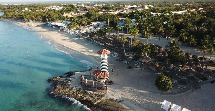 Explora Samaná: Naturaleza, Aventura y Cultura